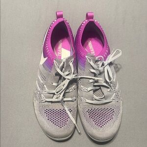 Nike Women's Gray and Pink Athletic Shoes